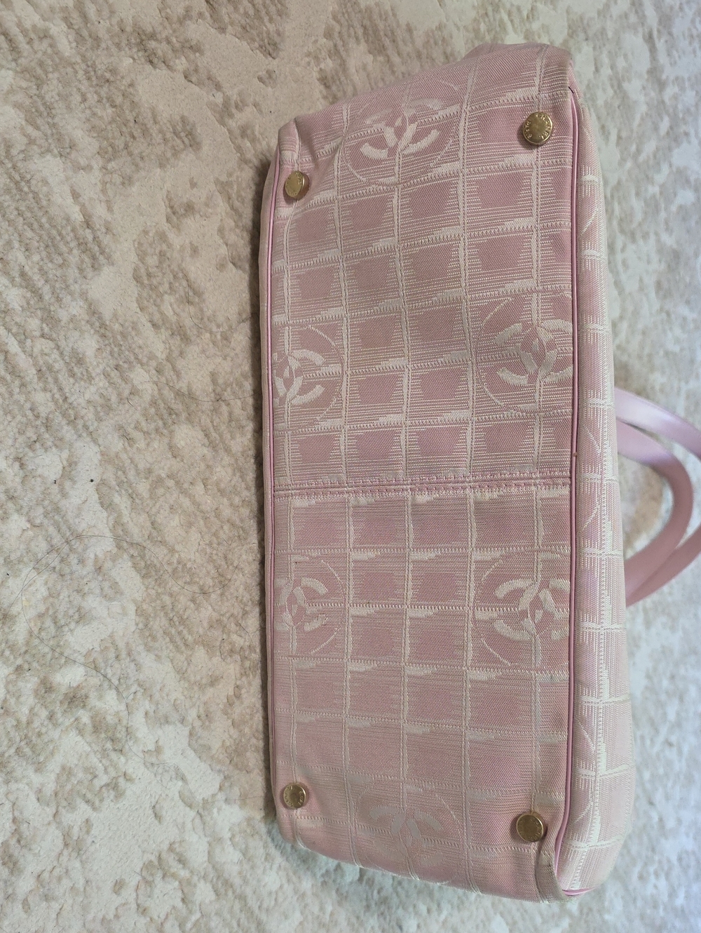CHANEL Pink Nylon CC Logo Travel Line Tote Bag - Picture 12 of 16